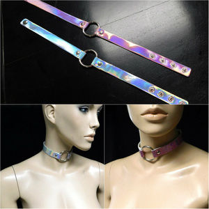 Holographic circle choker necklace